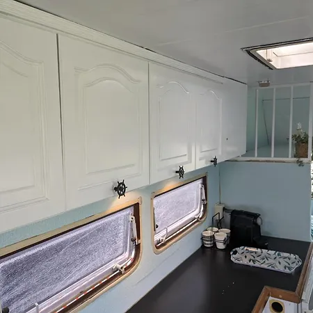 Gerestylde Vintage Caravan 