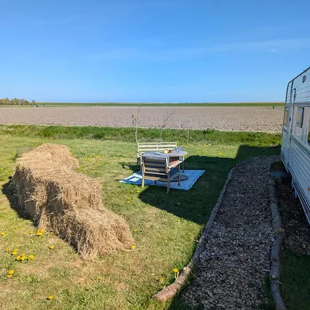 Gerestylde Vintage Caravan 